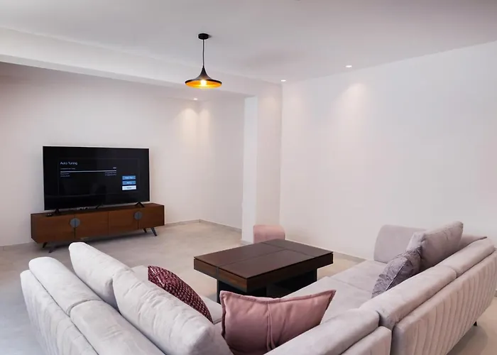 Unique Nydri (Lefkada)